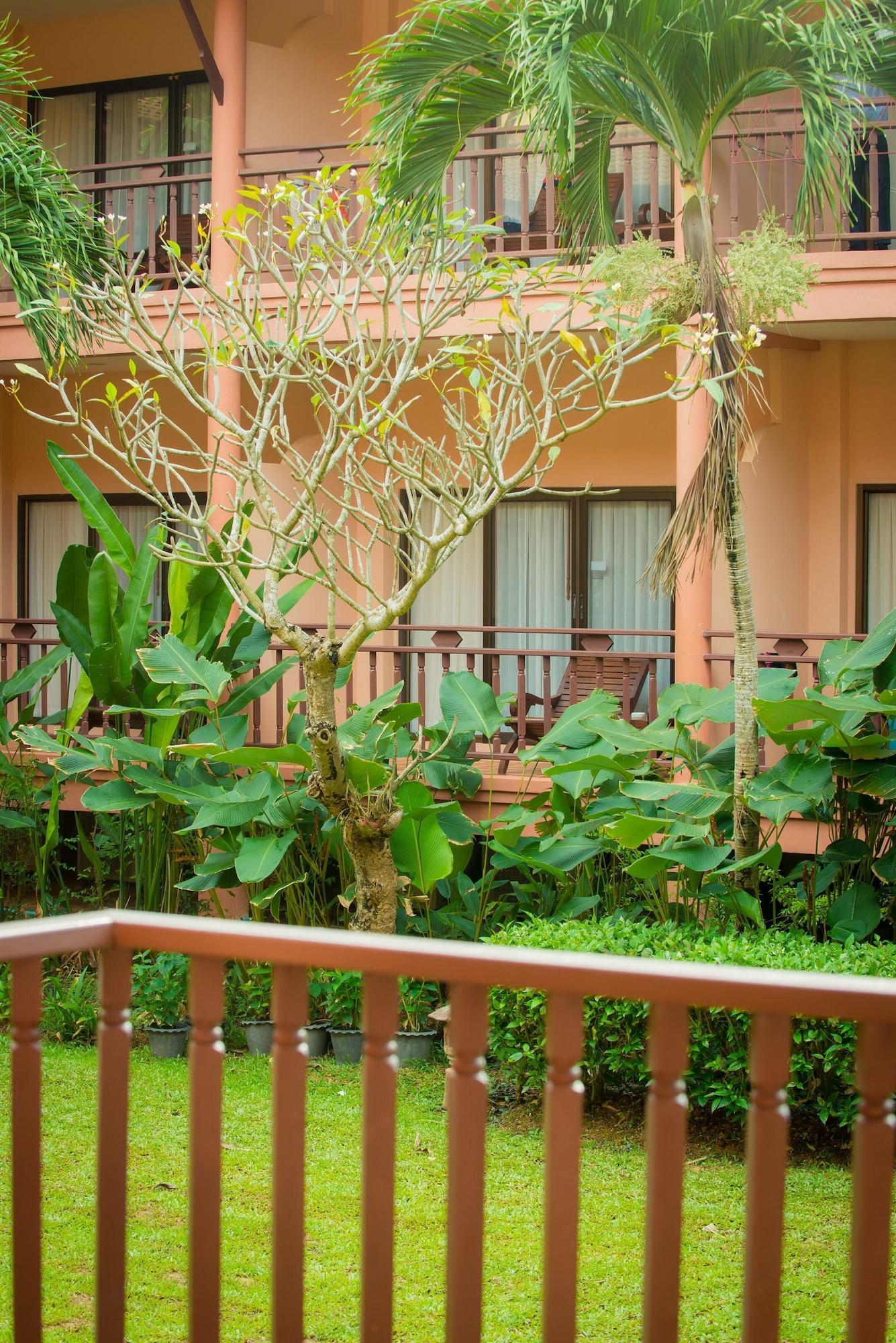 Lanta Casuarina Beach Resort - Sha Plus Ko Lanta Kültér fotó